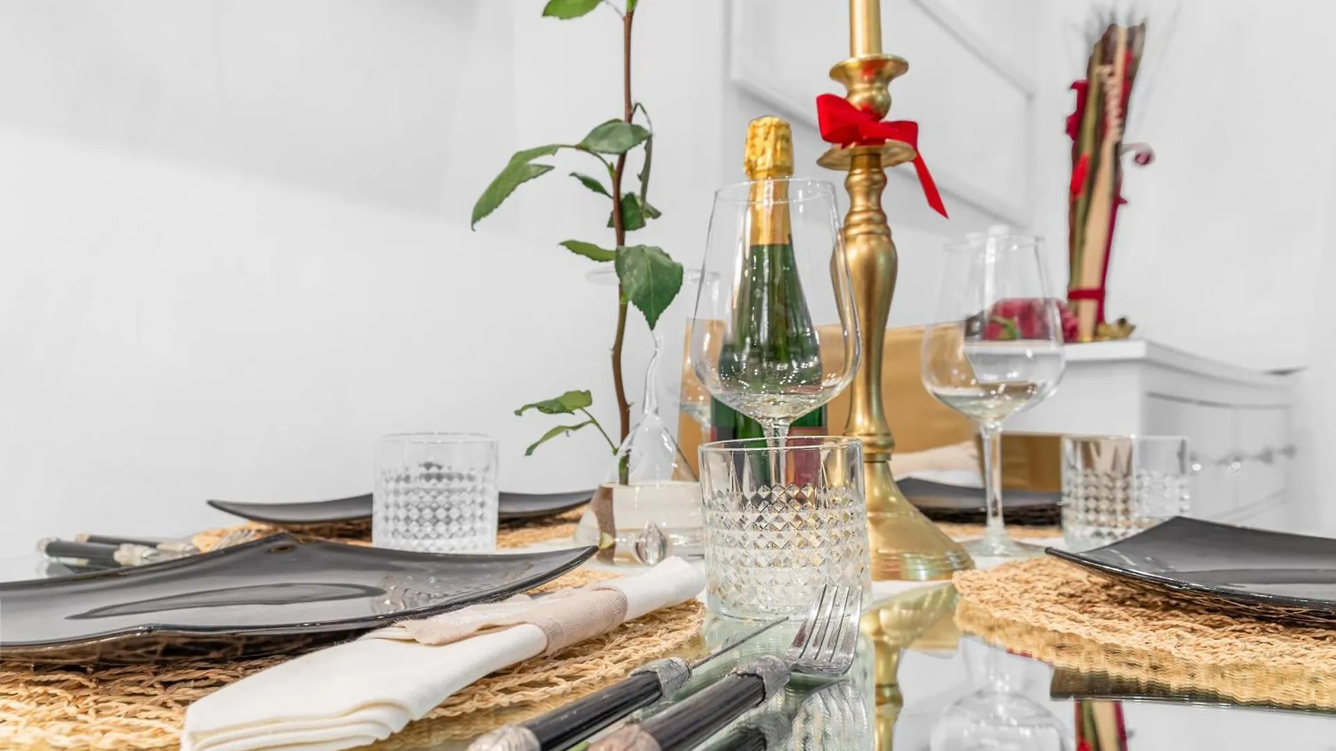 Cozy Apartment Near Central Station By Ndp Rent Milan